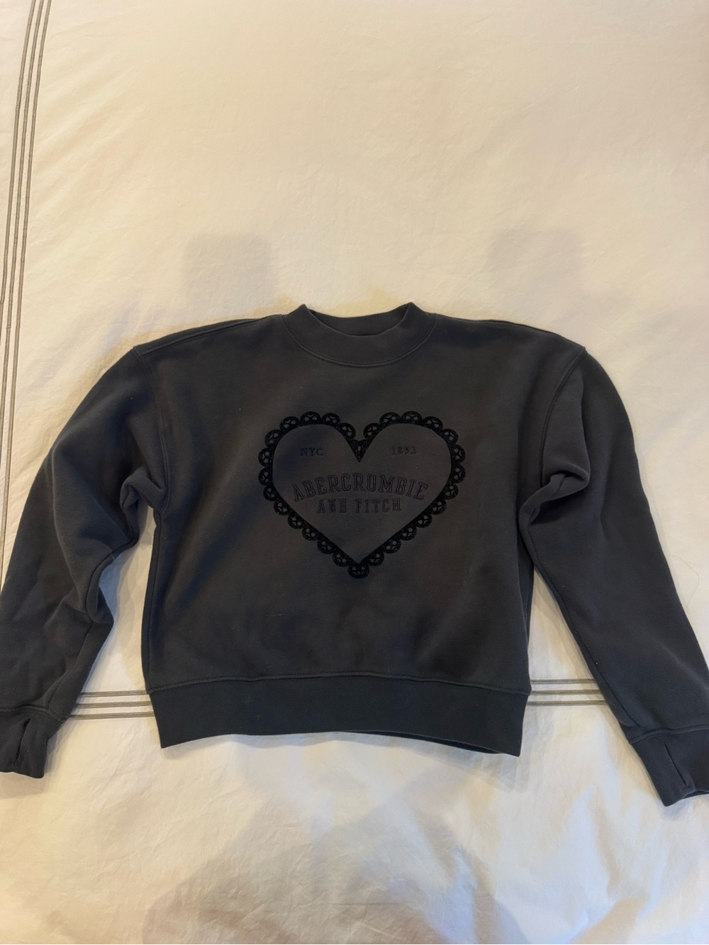 Abercrombie kids Charcoal Gray Crewneck Sweatshirt with Heart Graphic